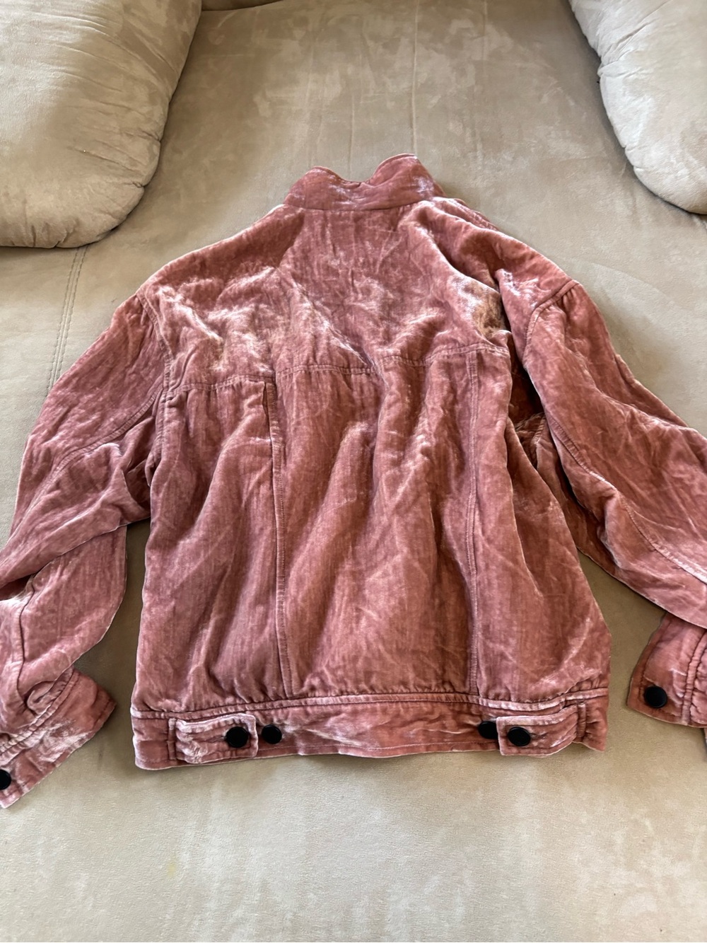 Pam & Gela Rose-Coral Velvet Utility Jacket - Picture 3 of 3